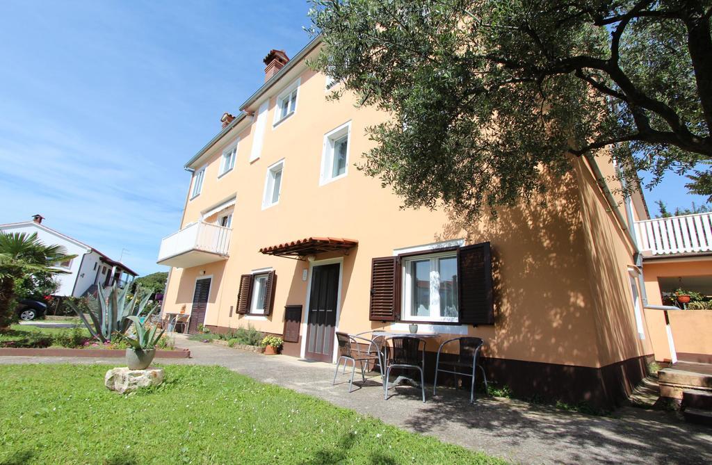 Apartments Rosanna Ровінь Екстер'єр фото